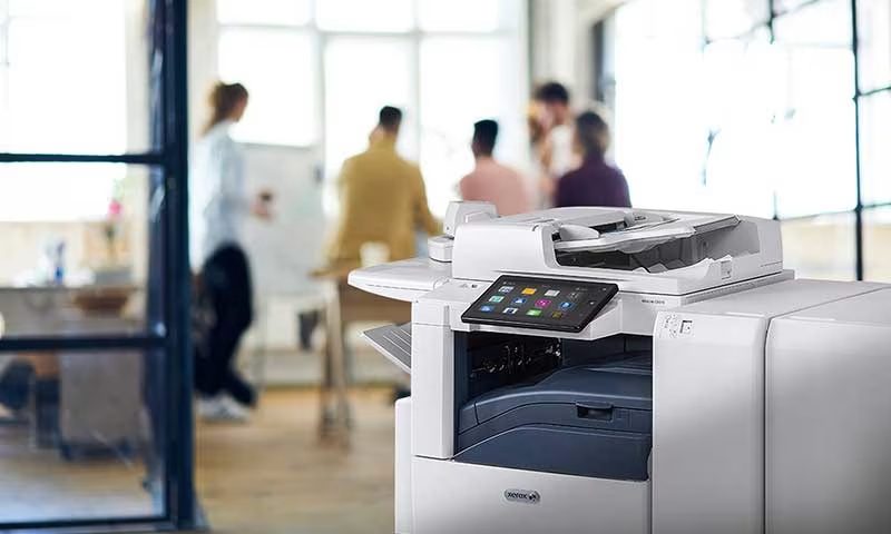 Xerox® AltaLink-Multifunktionsdrucker in einem Büro